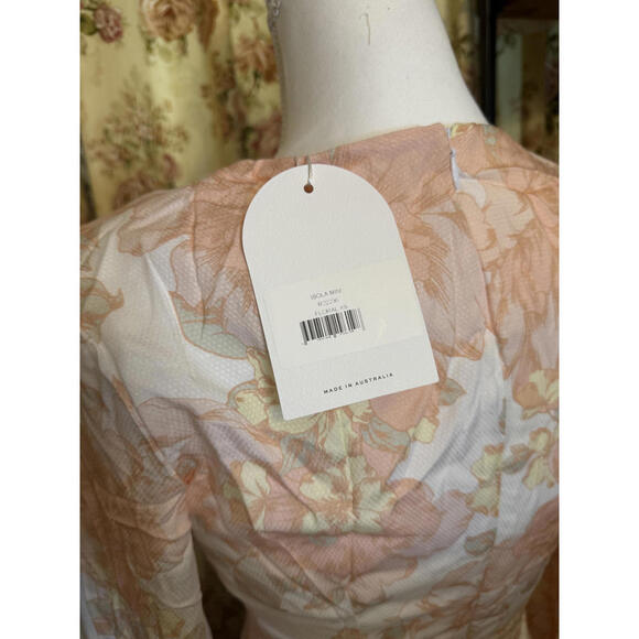 NWT! Rumer Isola Mini Floral Long Sleeve Wrap Dress XS - Picture 6 of 6